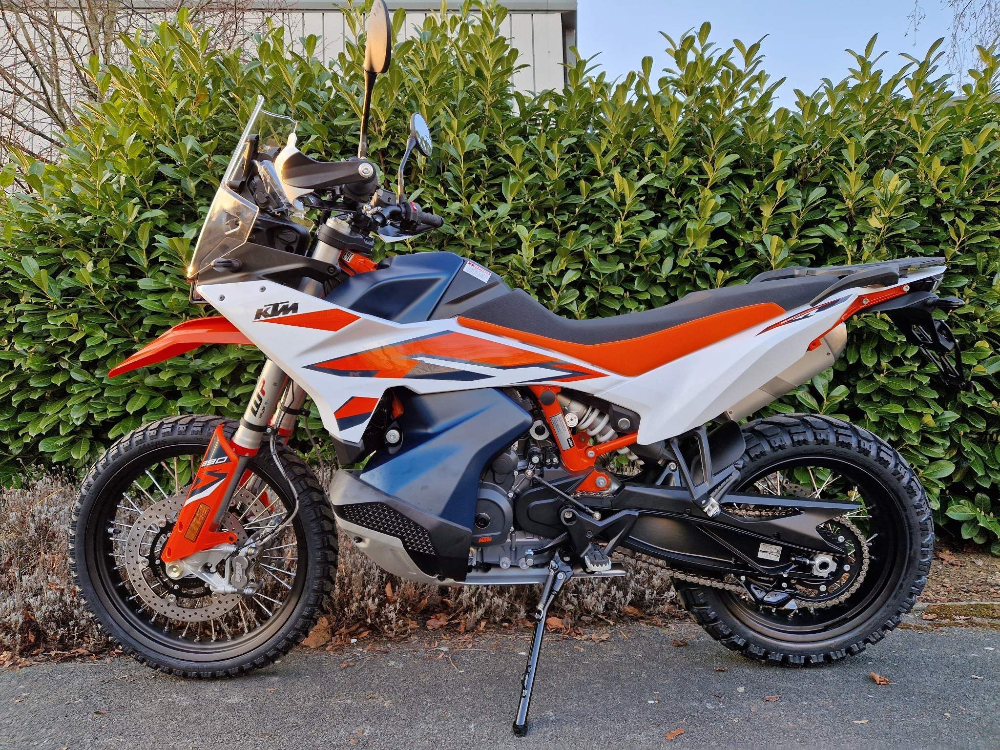 SOLD 2024 KTM 890 R X-Ring Euro 5
